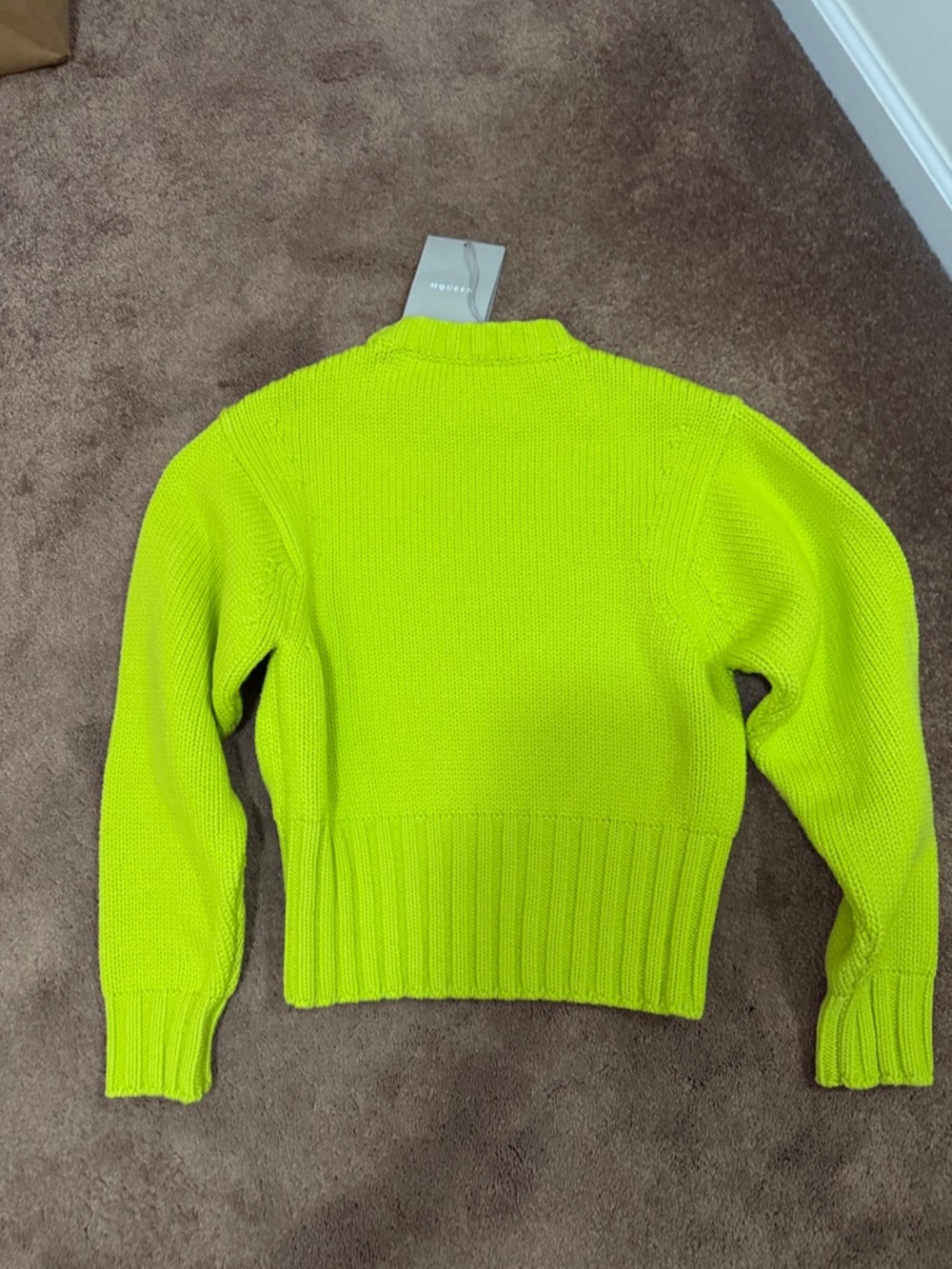 Brand new Alexander McQueen women sweater size L - Picture 3 of 4